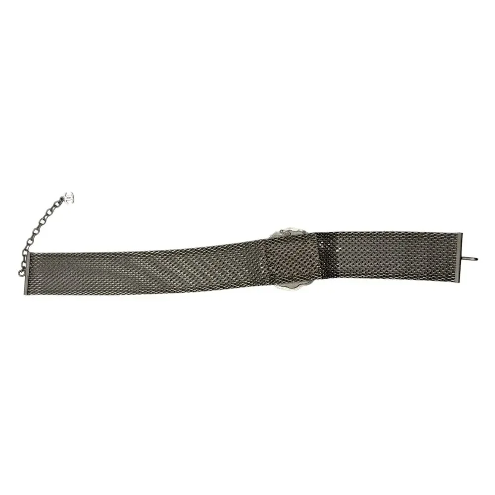 CHANEL Camellia with mesh silver choker collar.